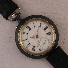 Usado, VINTAGE Cilindro 1890 Relógio de Pulso de Metal Arma Francesa Estado Perfeito Totalmente Manutenção comprar usado  Enviando para Brazil