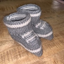 Babysöckchen strickschuhe soc gebraucht kaufen  Bobingen