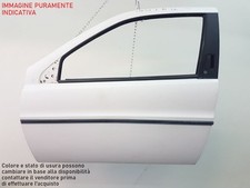 Portiera anteriore sinistra usato  Italia