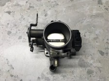 1716036 0280120312 BMW E30 E34 325i 525i przepustnica na sprzedaż  PL