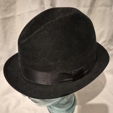 Vintage harrods london for sale Vintage harrods london for sale  GUILDFORD