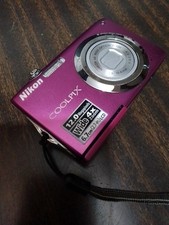 Nikon coolpix s3000 usato  Cocquio Trevisago
