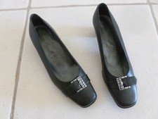 Trotteurs conforts neufs d'occasion  Grasse