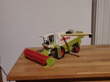 claas lexion gebraucht kaufen claas lexion gebraucht kaufen  Schwabstedt