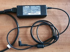 Laptop portatili caricabatteri usato  San Tammaro