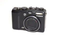 Fotocamera canon leggi usato  Modena