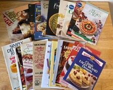 Lot cookbooks taste for sale  Bremen