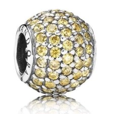 Charm pandora scatola usato  Caserta