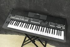 Yamaha psr sx600 d'occasion  Expédié en Belgium