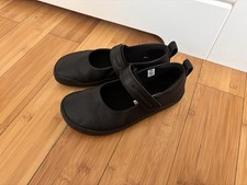 Vivo barefoot girls for sale  LONDON