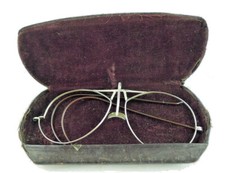 Occhiali vintage fashion usato  Cremona
