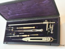 Ancien coffret compas d'occasion  Sarre-Union