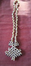 Beau collier coquillages d'occasion  Le Chesne