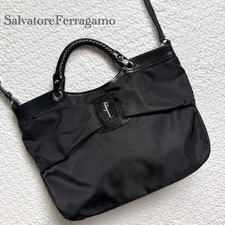 Bolsa de ombro SalvatoreFerragamo pedra usada fita Vara nylon preta Japão comprar usado  Enviando para Brazil
