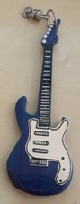 Electric guitar keychain d'occasion  Expédié en Belgium