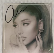 CD de posições assinadas por Ariana Grande comprar usado  Enviando para Brazil