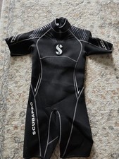 wetsuit shorty mens small for sale wetsuit shorty mens small for sale Helotes