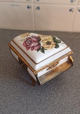 Vintage porcelain gold for sale  GREAT YARMOUTH