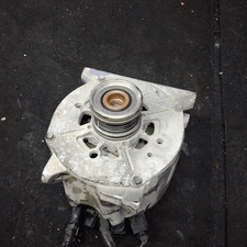 A6681540302 alternatore merced usato  Italia