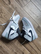 Jordan mid grey usato  Pineto