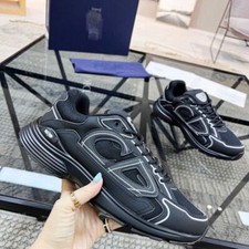 Chaussures sport neuves d'occasion  Bordeaux-