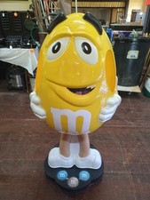 M&M YELLOW Candy Character 41’’ exibição de loja em tamanho real sobre rodas RARO M&Ms Mars comprar usado  Enviando para Brazil