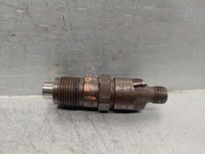Iniettore per nissan usato  Ferrara