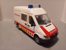 Modellino mercedes ambulanza usato  Valeggio sul Mincio