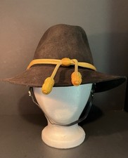 Chapéu militar vintage John B. Stetson com alça de queixo tamanho 7 calvário feito nos EUA comprar usado  Enviando para Brazil