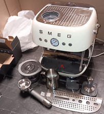 Usado, Máquina de café espresso semiautomática (creme) Smeg EGF03CRUS comprar usado  Enviando para Brazil