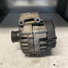 A0009067900 alternatore merced usato  Italia