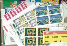 Lot 359 timbres d'occasion  Gan