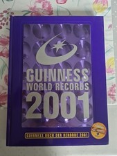 Guinness records 2001 gebraucht kaufen  Holdorf