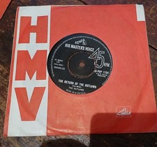 Return outlaws 45rpm for sale  YORK
