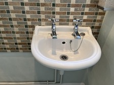 ceramic 2 sinks for sale ceramic 2 sinks for sale TWICKENHAM