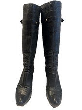 Botas Burberry 40 salto alto joelho couro preto fivela dourada zíper logotipo placa de identificação, usado comprar usado  Enviando para Brazil