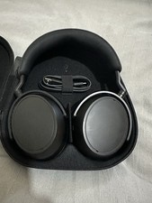 Sennheiser momentum headphone for sale  HORNCHURCH