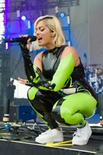 FOTO NR. 7 - BEBE REXHA - HOCHGLANZ - 15 x 10 CM - NEU comprar usado FOTO NR. 7 - BEBE REXHA - HOCHGLANZ - 15 x 10 CM - NEU comprar usado  Enviando para Brazil