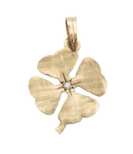 Berloque trevo ouro amarelo 10k quatro 4 folhas comprar usado Berloque trevo ouro amarelo 10k quatro 4 folhas comprar usado  Enviando para Brazil