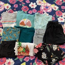 Lot girl clothing for sale  Mechanicville