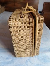 Valigetta picnic midollino usato  Senigallia