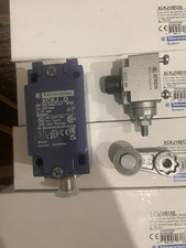 Łącznik krańcowy XCKJ10513D - Telemecanique XCKJ dźwigia z rolką stalową 1NC+1NO na sprzedaż  PL