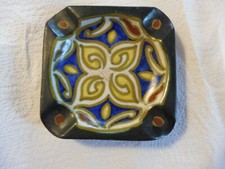 Joli cendrier art d'occasion  Montsûrs