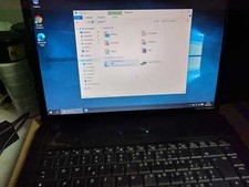 Laptop compaq 6735s usato  Italia