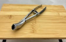Ancienne pince médicale d'occasion  Craponne