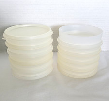 Set vintage tupperware for sale  Meriden
