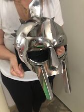Elmo gladiatore riproduzione usato  Torino