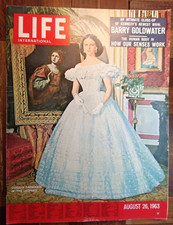 Claudia cardinale rivista usato  Italia