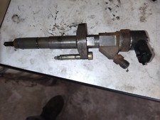 Injecteur 2.2 dci d'occasion  Fréthun