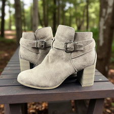 Used merona boots for sale  Tucker